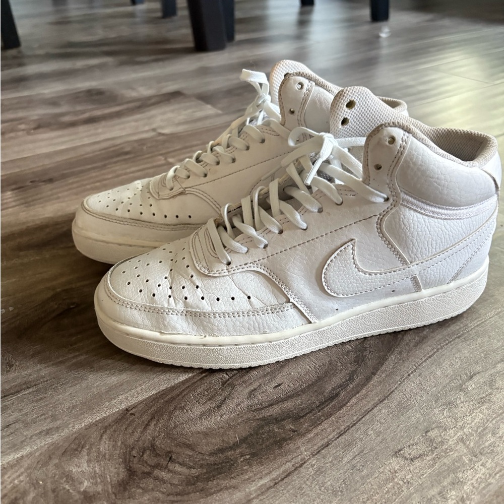Nike court vision mid